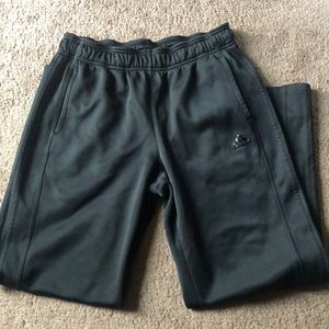 🖤Women’s Adidas Climawarm Sweatpants 🖤